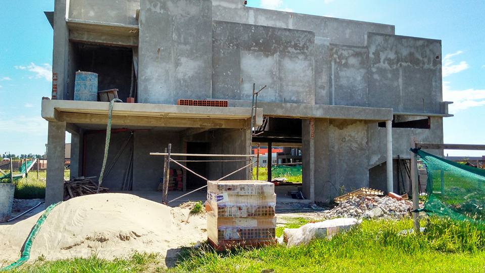 Aislación de vivienda en Country Altos de la Ribera
